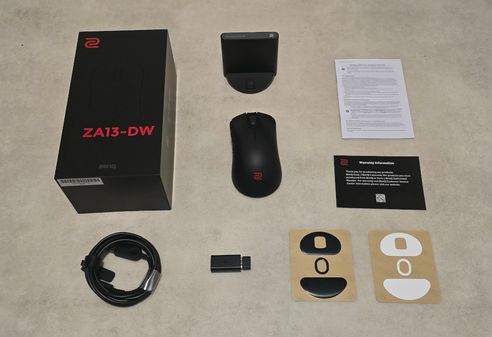 Zowie ZA13/S2/FK2-DW packaging and content